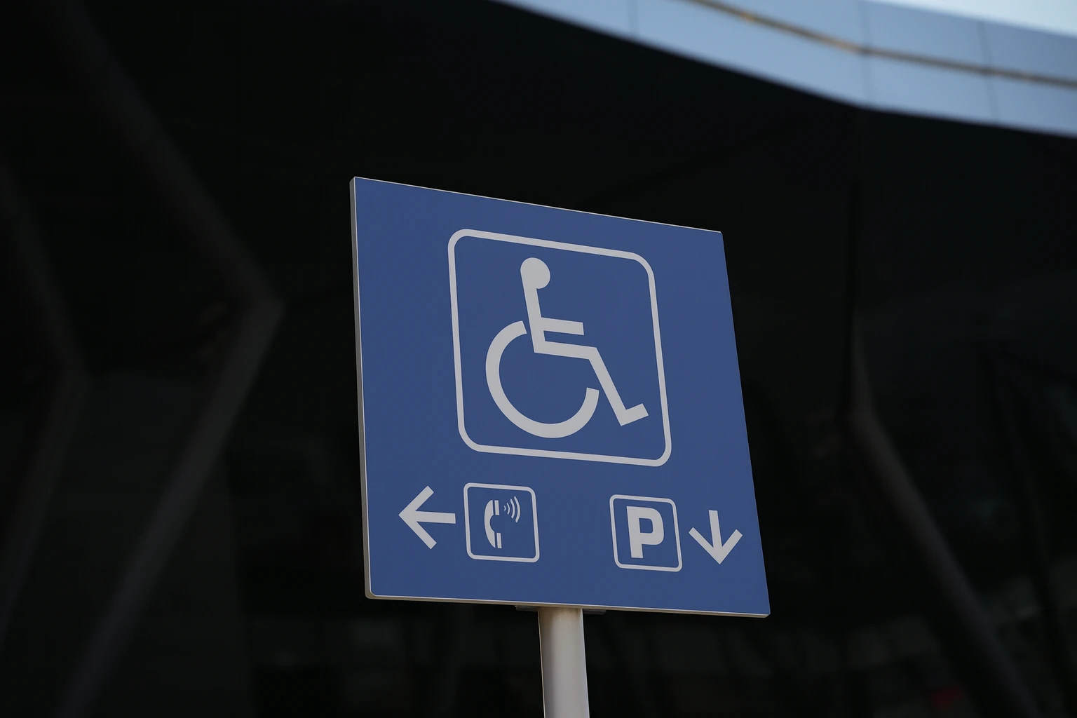 Shuttle bus područje za smještaj invalidskih kolica